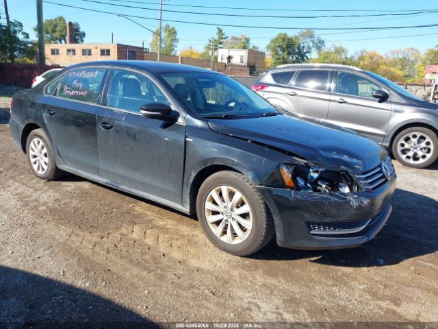 2015 VOLKSWAGEN PASSAT 1VWAT7A3XFC078657