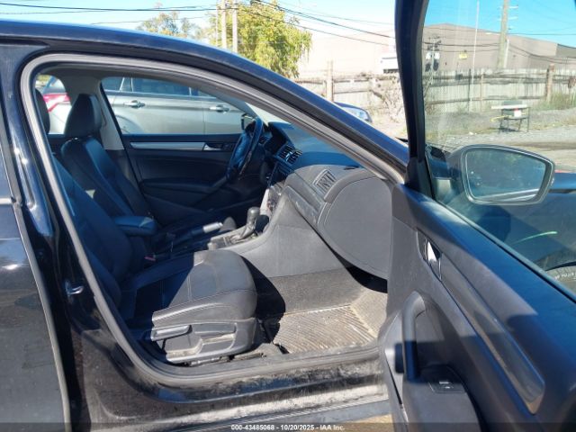 2015 VOLKSWAGEN PASSAT 1VWAT7A3XFC078657 Photo 4