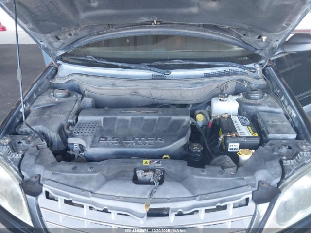 2005 CHRYSLER PACIFICA 2C4GM68415R387474 Photo 9
