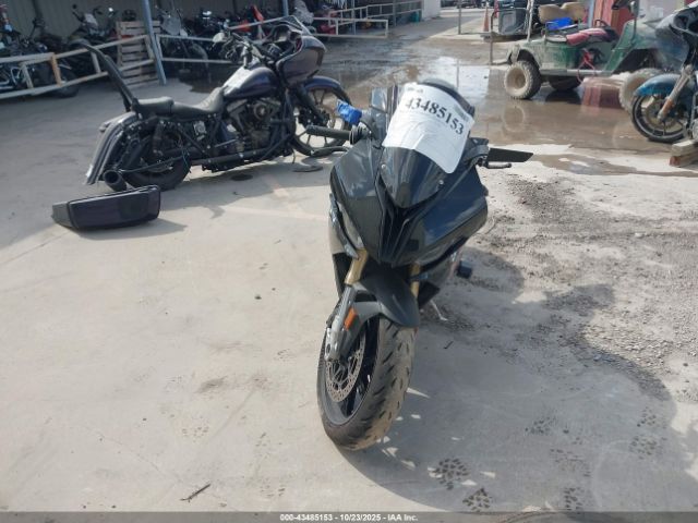 2021 BMW S 1000 WB10E2309M6D38136 Photo 4