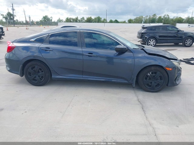 Honda Civic Lx 2018 2HGFC2F58JH506335 Image 13