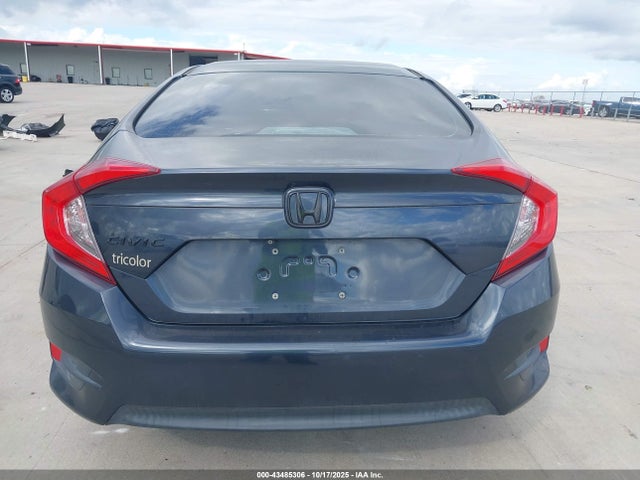 Honda Civic Lx 2018 2HGFC2F58JH506335 Image 16
