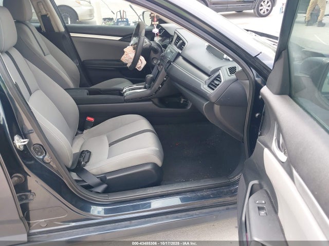 Honda Civic Lx 2018 2HGFC2F58JH506335 Image 5