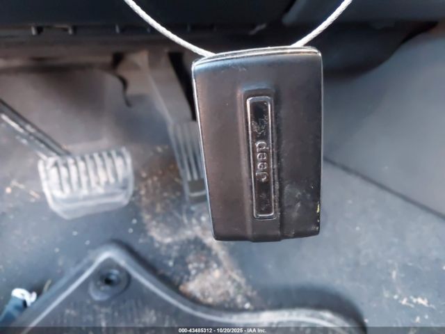 2023 JEEP GRAND CHEROKEE 1C4RJHAG2PC621845 Photo 10