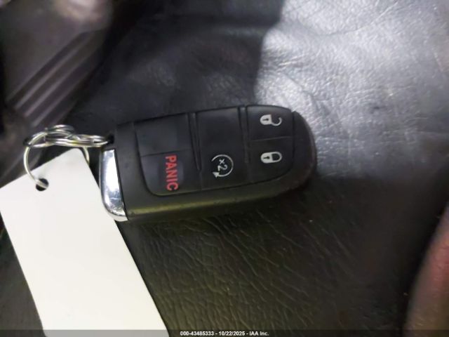 2021 JEEP RENEGADE ZACNJCBB0MPM45726 Photo 10