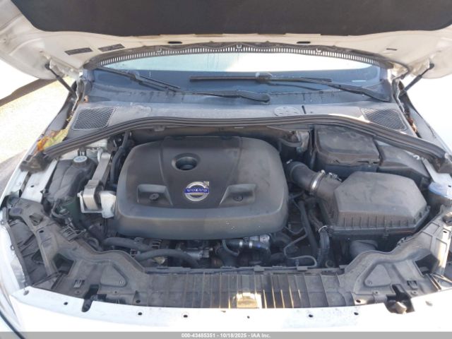 2015 VOLVO V60 YV126MEB7F1192779 Photo 9