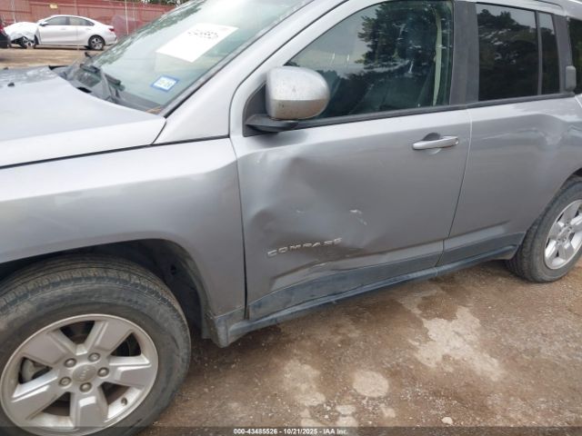 2016 JEEP COMPASS 1C4NJCEA2GD620003 Photo 5