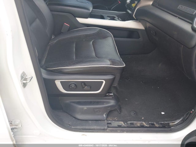 Aukcja sprzedaży 2019 Ram 1500 Laramie  4x4 5'7 Box, vin: 1C6SRFJT2KN870209, numer aukcji: 43485543
