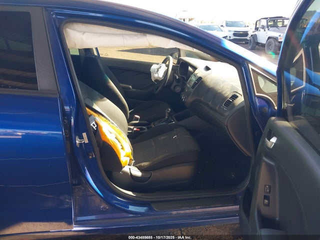 Продаж на аукціоні авто 2017 Kia Forte Lx, vin: 3KPFK4A74HE125948, номер лоту: 43485685