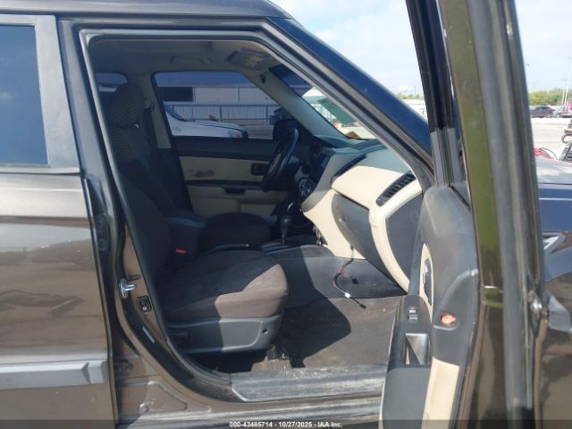 2010 KIA SOUL KNDJT2A26A7193089 Photo 4