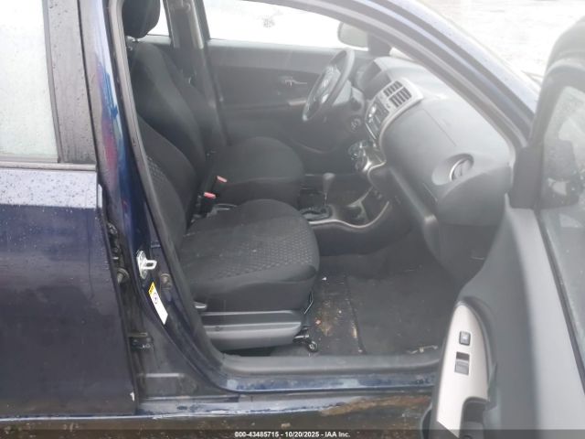 2011 SCION XD JTKKU4B42B1013035 Photo 4