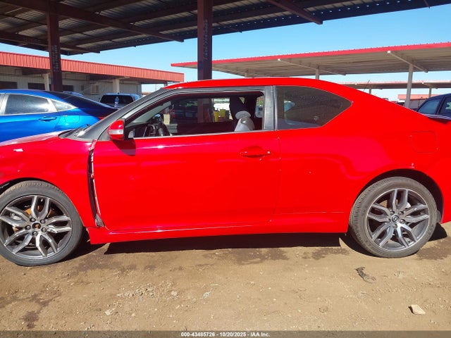 Scion TC 2015 JTKJF5C76FJ002758 Image 15