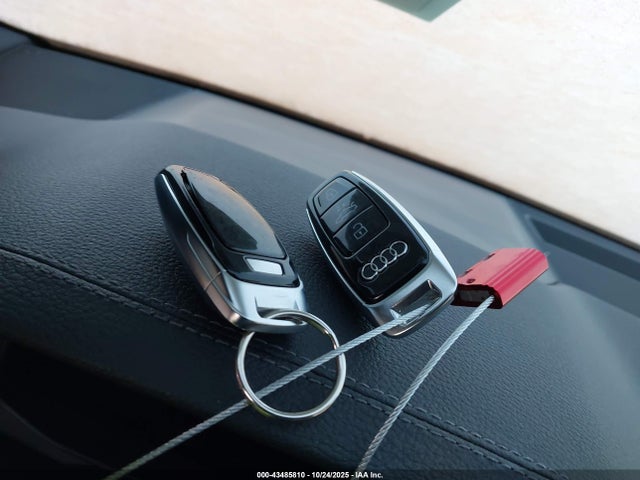 2020 AUDI A6 WAUL2AF26LN058625 Photo 10