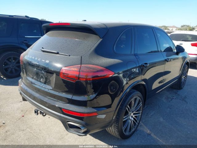 2017 PORSCHE CAYENNE WP1AA2A26HKA83493 Photo 3
