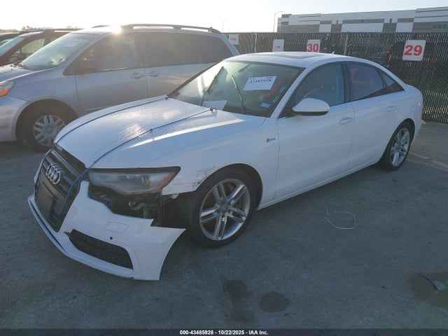 2012 AUDI A6 WAUGGAFC2CN065647 Photo 1