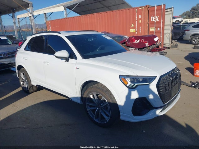 2024 AUDI Q3 WA1EECF32R1040592 Photo 0