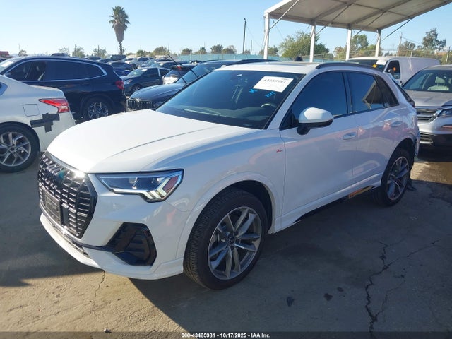 2024 AUDI Q3 WA1EECF32R1040592 Photo 1