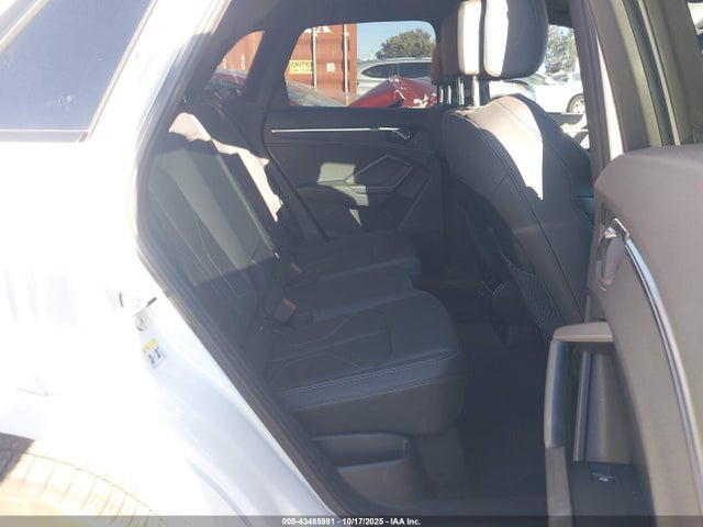 2024 AUDI Q3 WA1EECF32R1040592 Photo 7