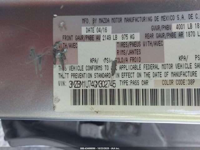 3MZBM1U74GM302745 Mazda pe