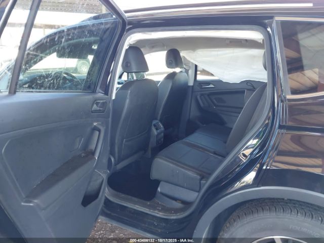2018 VOLKSWAGEN TIGUAN 3VV2B7AX2JM204239 Photo 7