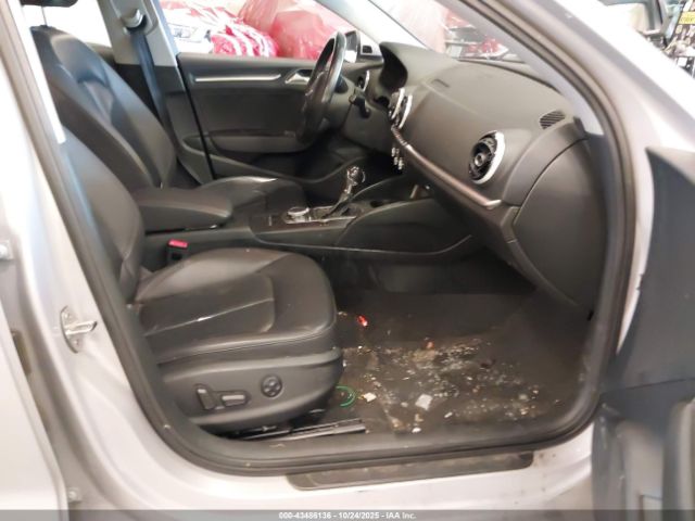 2016 AUDI A3 WAUC7GFF5G1061858 Photo 4