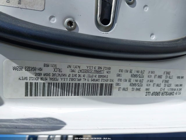 43486145 :رقم المزاد ، 1C6RR6GT2DS693347 vin ، 2013 Ram 1500 Big Horn مزاد بيع