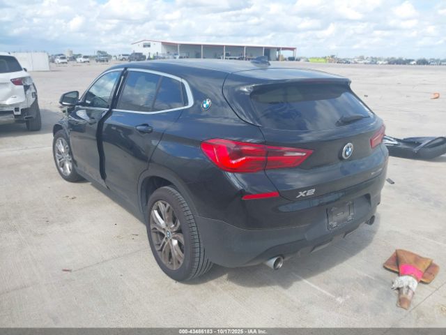 2018 BMW X2 WBXYJ3C33JEP75732 Photo 2
