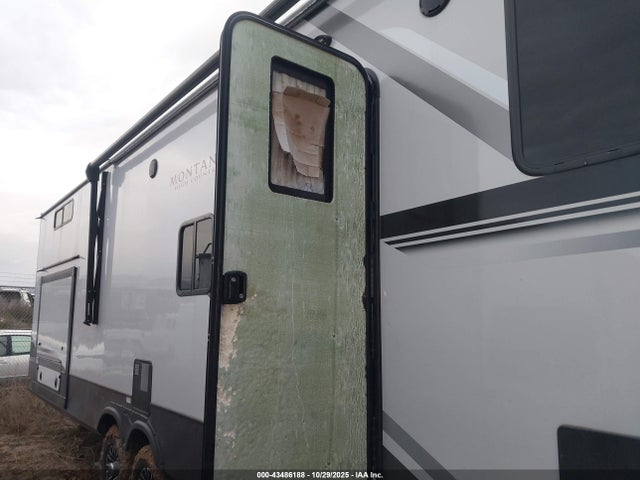 Keystone Montana 2024 4YDFHMU25RA741108 Image 6