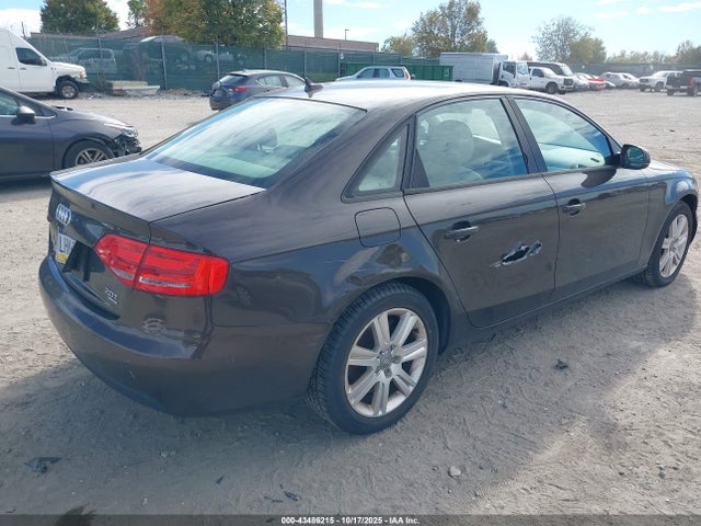 2011 AUDI A4 WAUBFAFLXBN010391 Photo 3