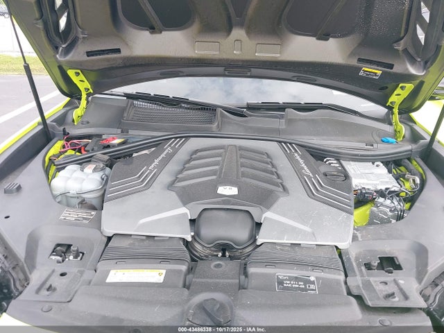 2023 LAMBORGHINI URUS ZPBUC3ZL8PLA27262 Photo 9