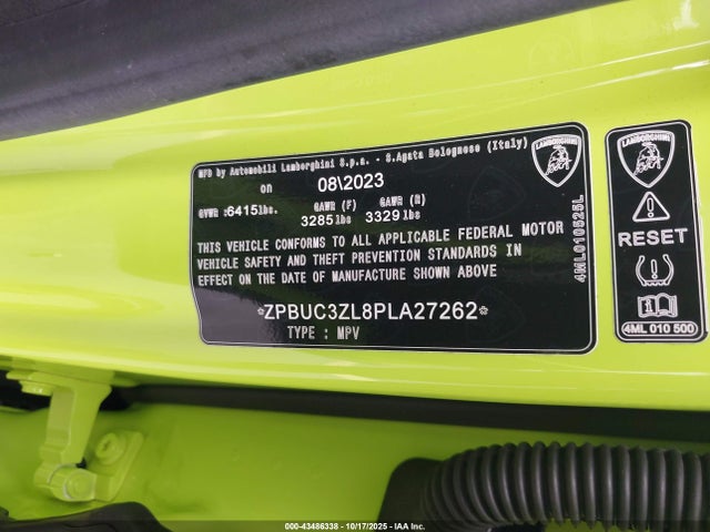 2023 LAMBORGHINI URUS ZPBUC3ZL8PLA27262 Photo 8