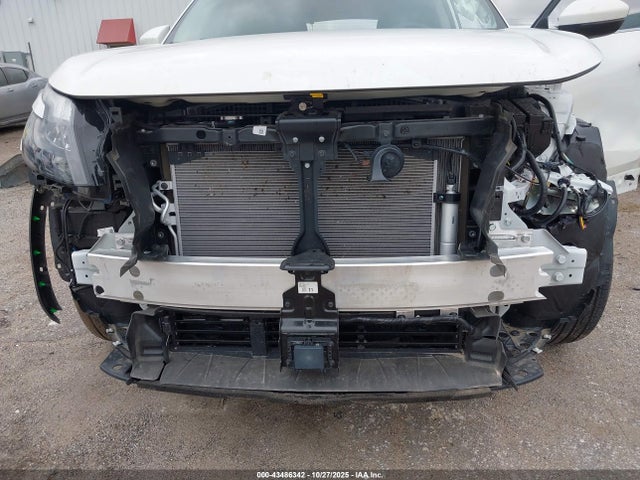 Nissan Pathfinder Sv 4wd 2025 5N1DR3BC0SC258029 Image 6