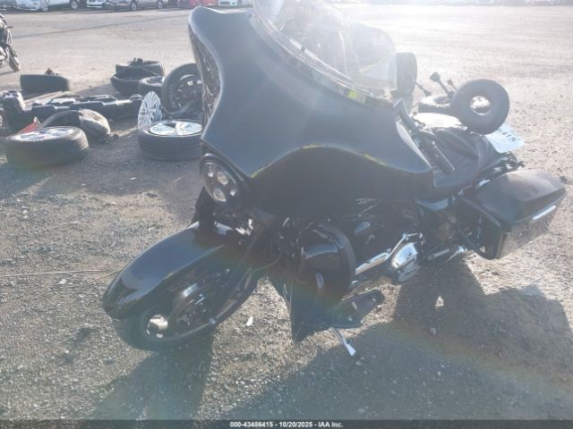 2013 HARLEY-DAVIDSON FLHX 1HD1KBM10DB635659 Photo 1