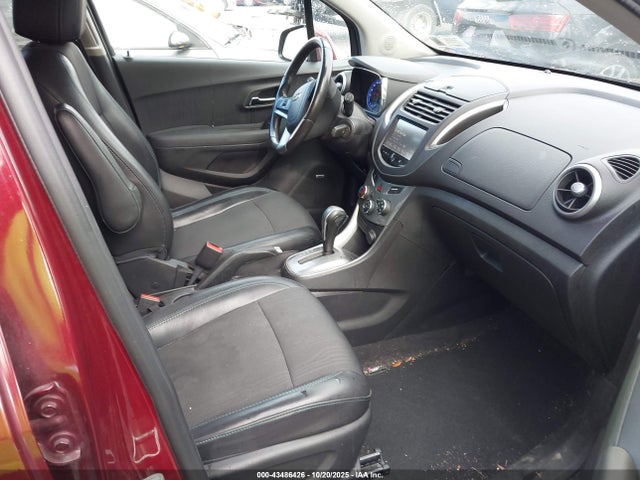 Продаж на аукціоні авто 2016 Chevrolet Trax Lt, vin: 3GNCJPSB0GL261246, номер лоту: 43486426