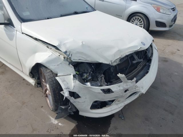 2011 MERCEDES-BENZ C 300 WDDGF5EB8BF629872 Photo 5