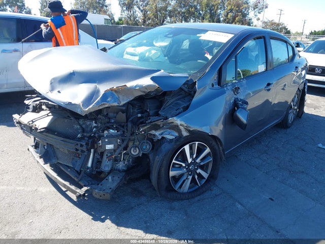 Nissan Versa Sv Xtronic Cvt 2021 3N1CN8EV3ML827861 Image 2