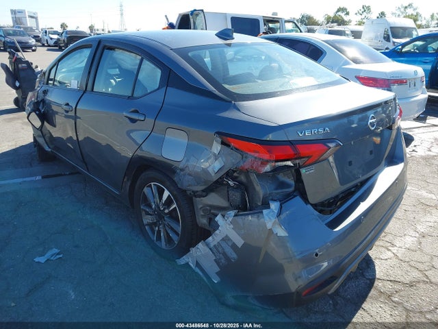 Nissan Versa Sv Xtronic Cvt 2021 3N1CN8EV3ML827861 Image 3