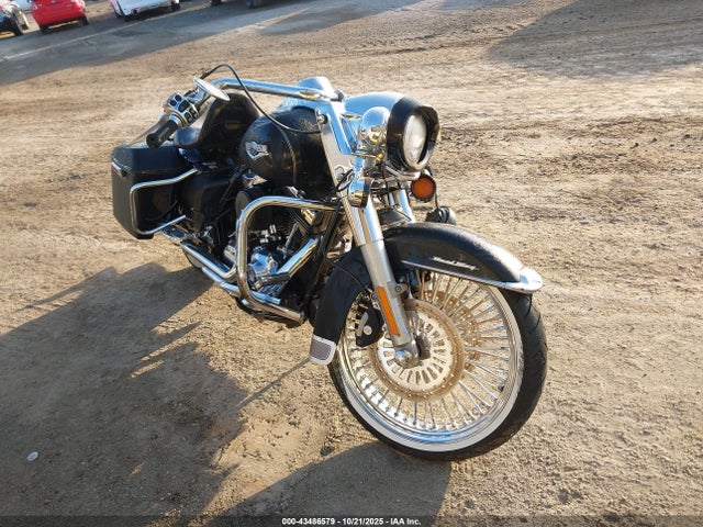 2014 HARLEY-DAVIDSON FLHR 1HD1FBM15EB657095