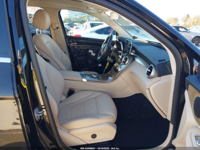 2019 MERCEDES-BENZ GLC 350E WDC0G5EB3KF504880 Photo 4