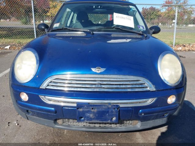 2003 MINI COOPER WMWRC334X3TC47611 Photo 5