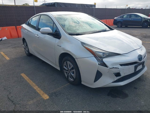 Toyota Prius 2018 JTDKBRFU3J3590860 Image 14