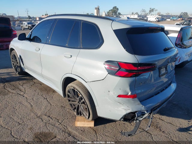 5UX13EU00R9S78326 BMW X5 Sdrive40i