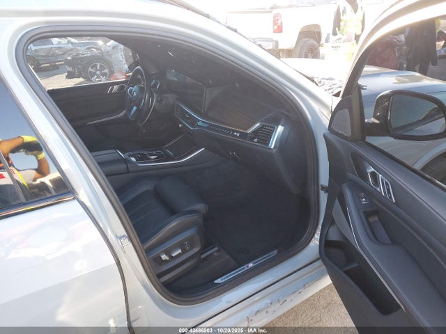 5UX13EU00R9S78326 BMW X5 Sdrive40i