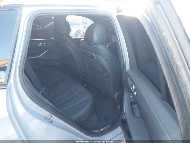 5UX13EU00R9S78326 BMW X5 Sdrive40i