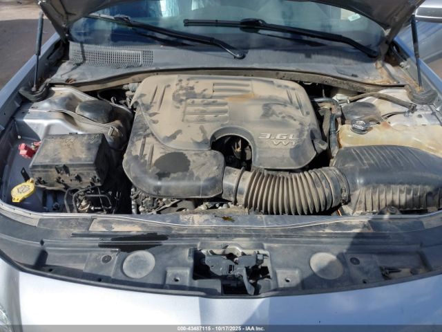 2014 CHRYSLER 300 2C3CCAAG2EH382657 Photo 9