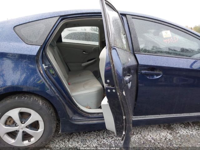 2014 TOYOTA PRIUS JTDKN3DU5E1782161 Photo 7