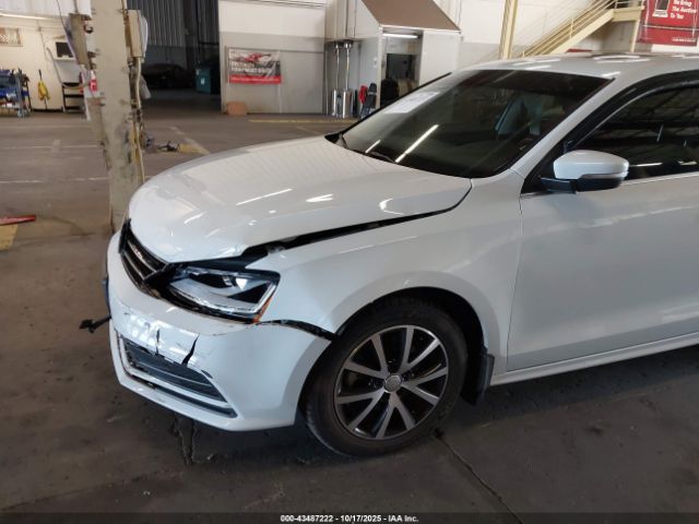 2018 VOLKSWAGEN JETTA 3VWDB7AJ4JM262644 Photo 5