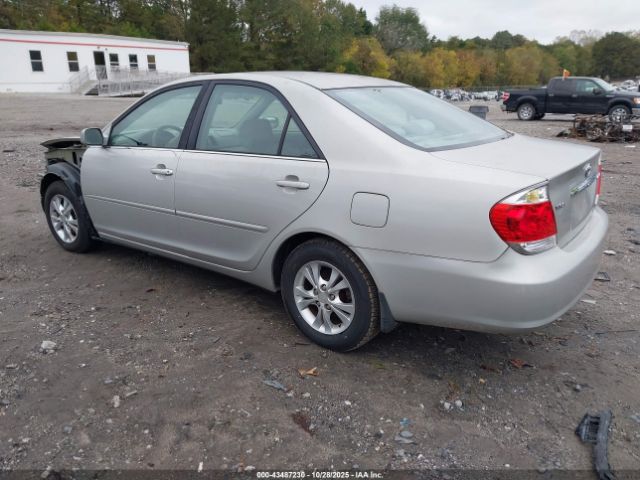 2006 TOYOTA CAMRY 4T1BF30K16U118596 Photo 2