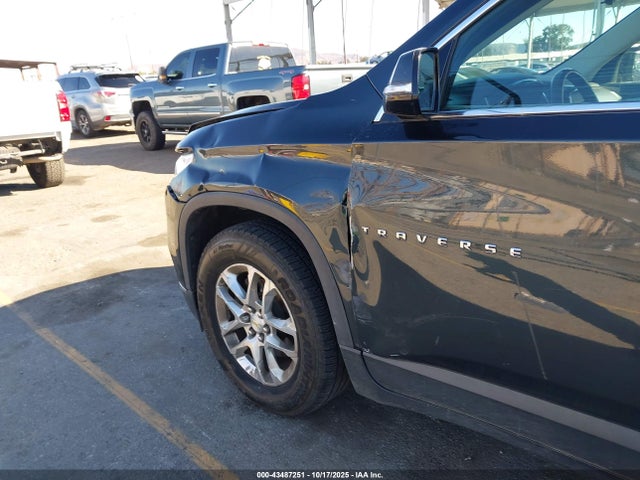 1GNERGKW2JJ181269 Chevrolet Traverse 1lt