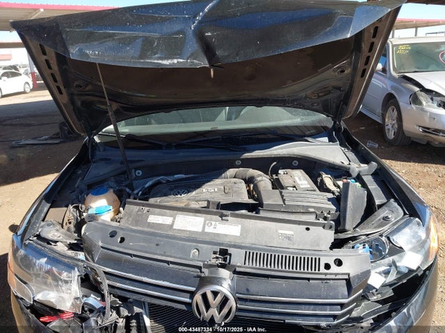 Продаж на аукціоні авто 2014 Volkswagen Passat 1.8t Wolfsburg Edition, vin: 1VWAT7A32EC108149, номер лоту: 43487334